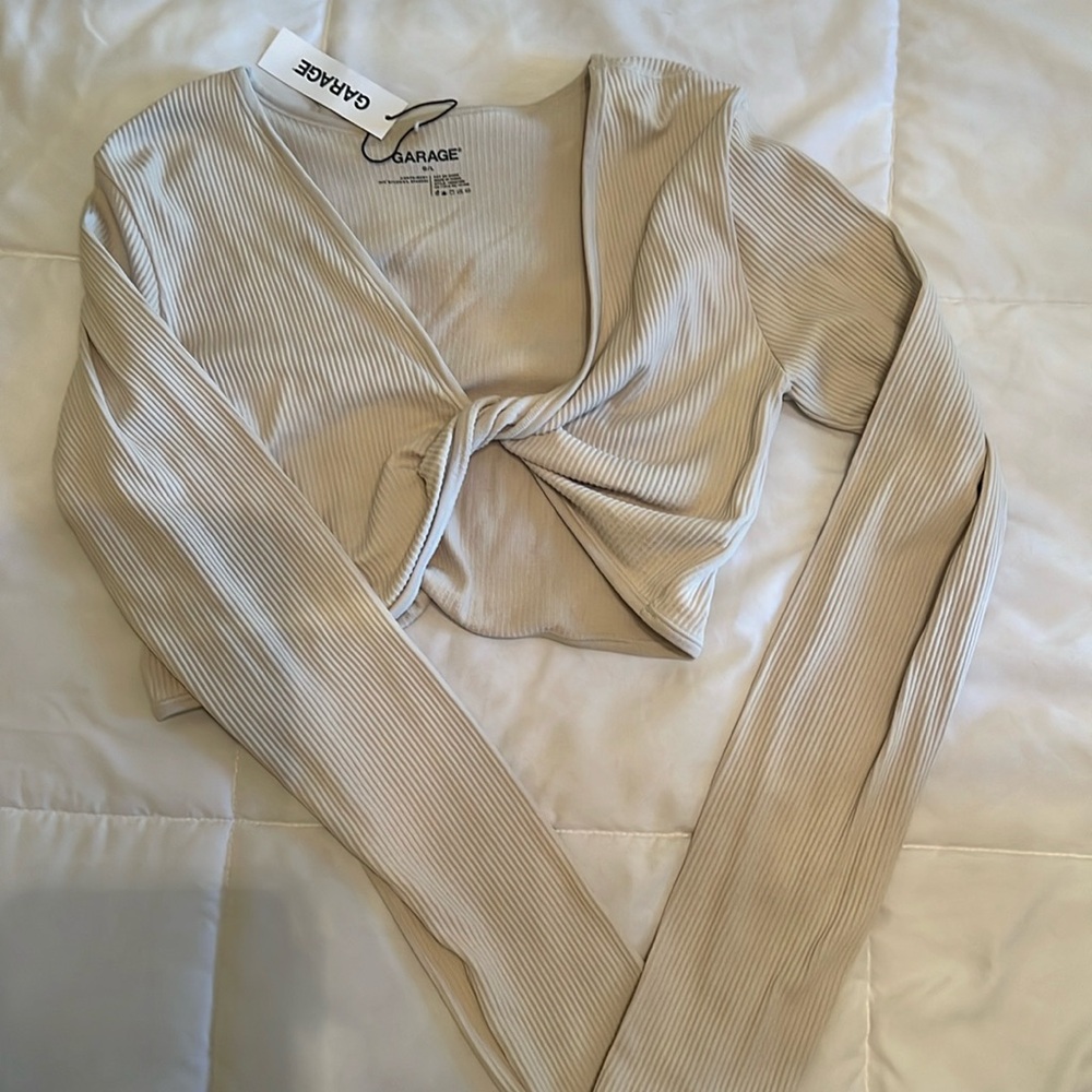 Garage long sleeve cropped twist ribbed shirt